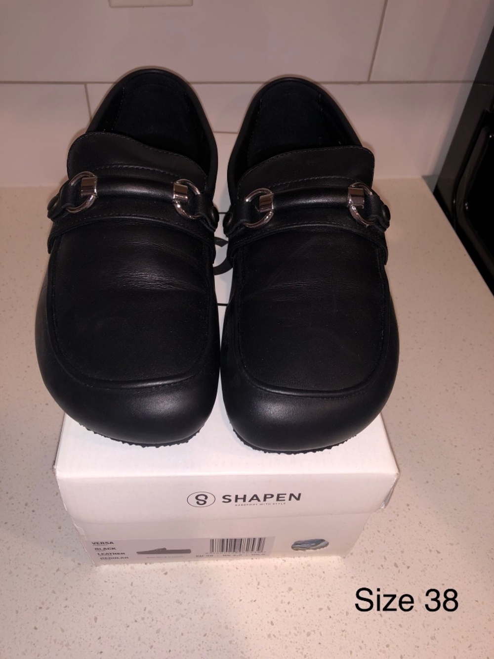Shapen Versa Barefoot Loafers Black Size 38 Brand New